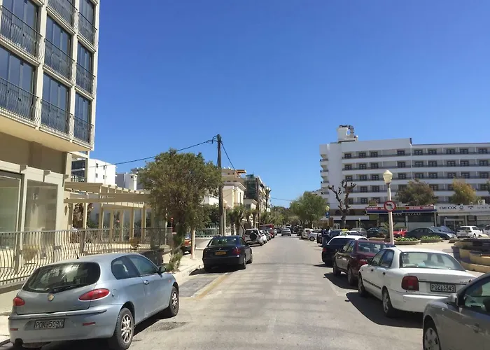 Alkyoni City Apartment